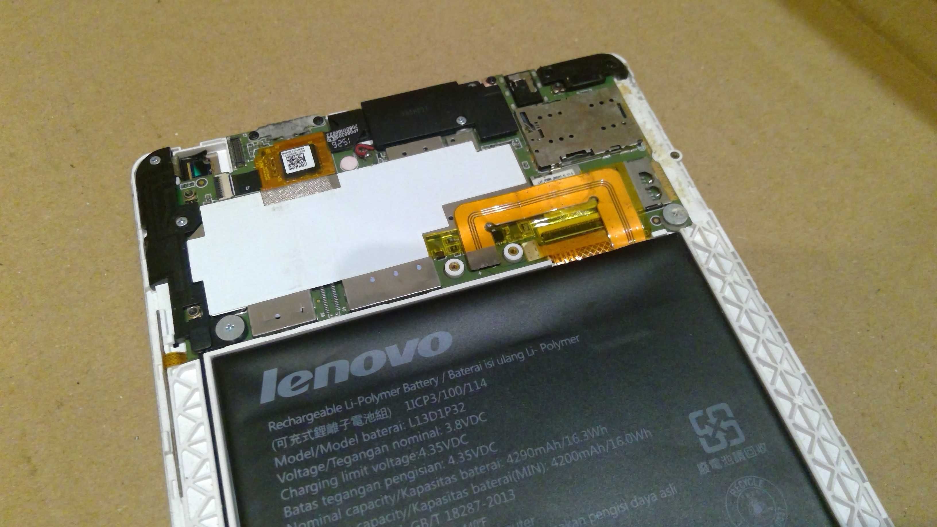 Tablet Lenovo   T247