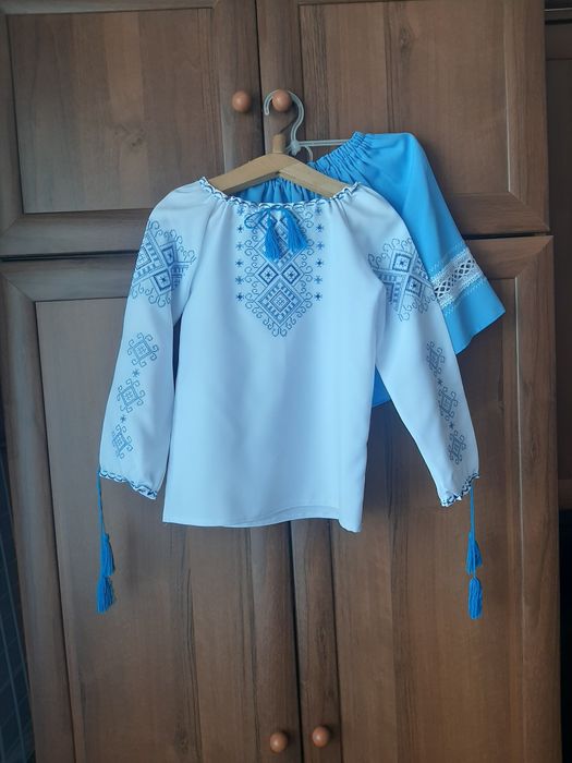 Комплект сорочка і спідничка