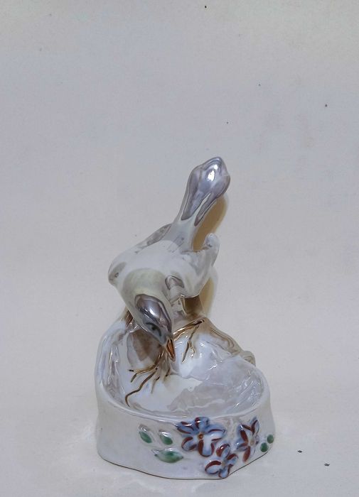 Figurka porcelanowa / popielnica porcelanowa - PTAK