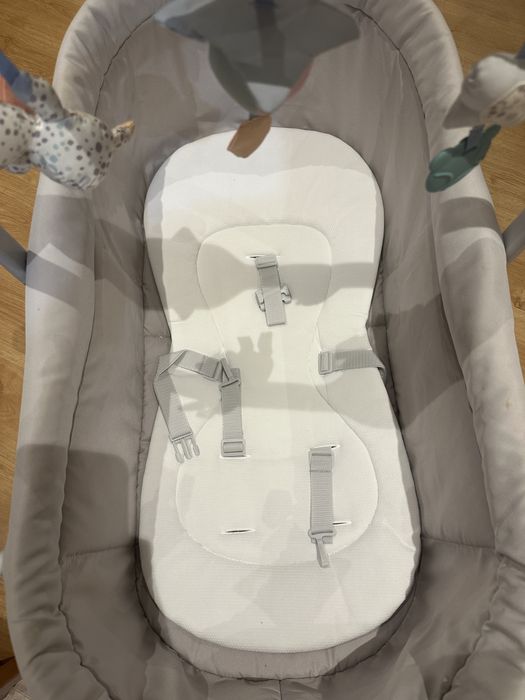 Vendo baby hug 4 em 1 berco chicco