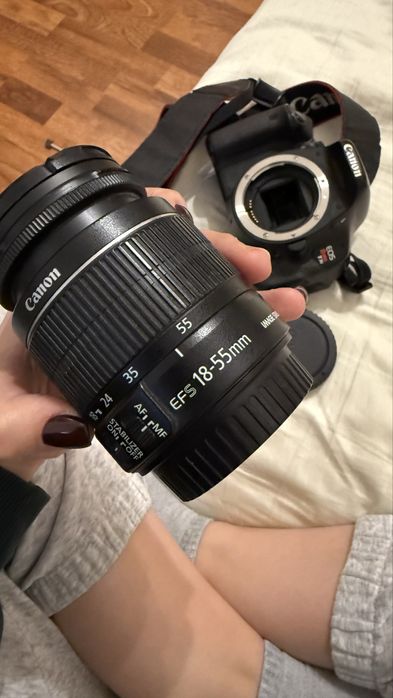 Фотоапарат Canon 600d + обєктив EFS 18-55mm