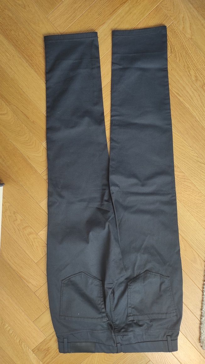 Spodnie eleganckie Reservd rozm. 29