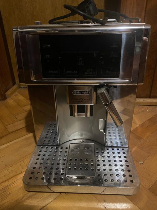 Ekspress DeLonghi primadonna