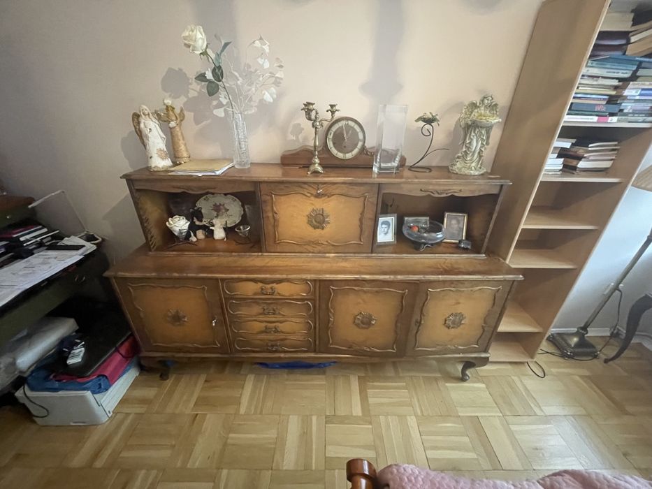 Komoda z nadstawka i witryna. Swarzędz