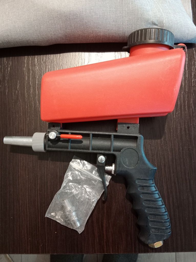 Pistolet do piaskowania nowy