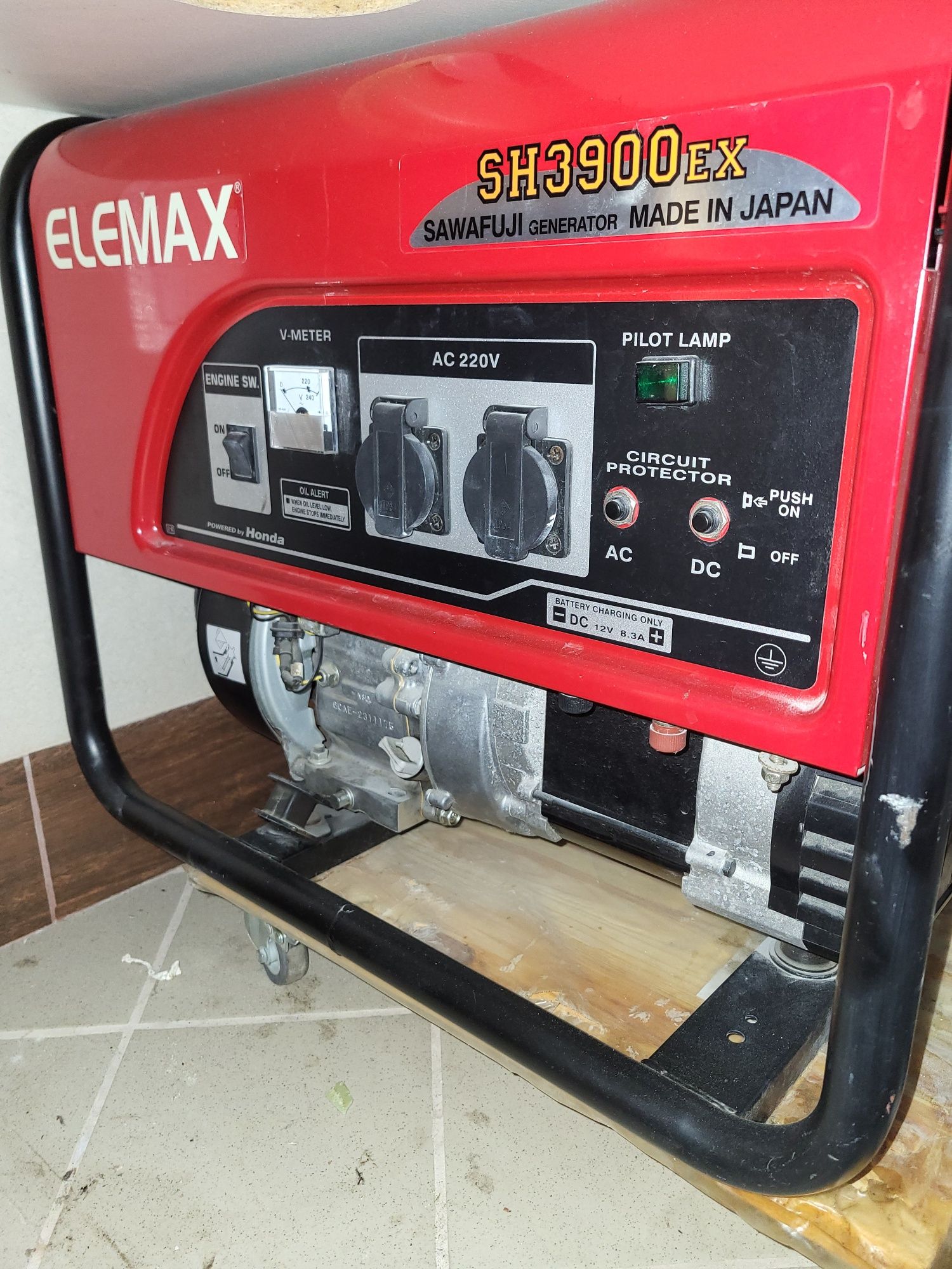 Генератор Honda  Elemax  6500