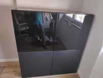 Móvel IKEA preto com vidro