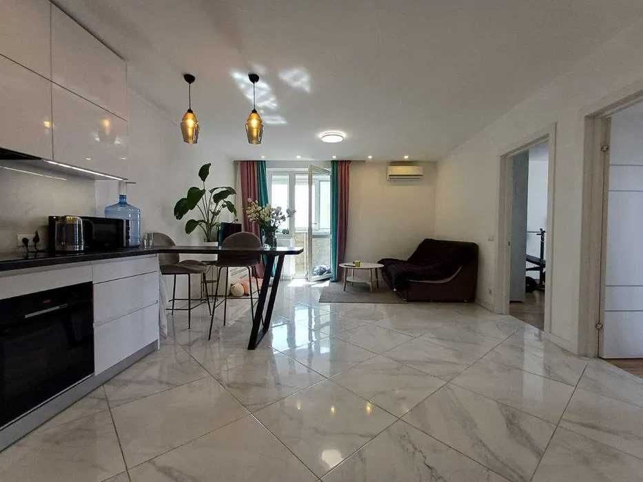 Центр!   новобудова  Рогатинський 2к кв  78 м2 ( 22439)