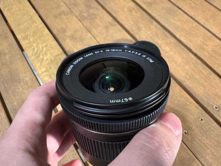 Обʼєктив Canon EF-S 10-18mm f/4.5-5.6 IS STM