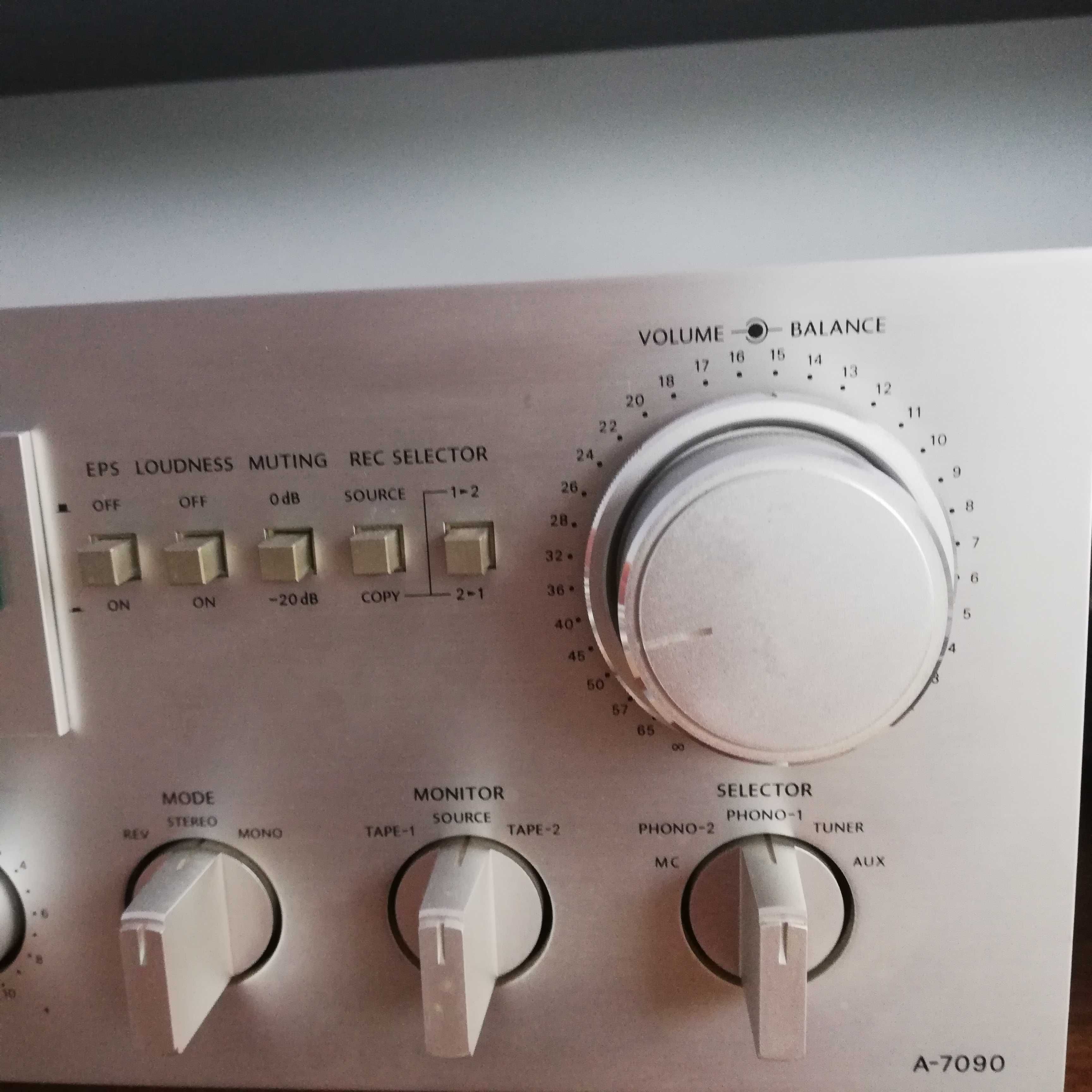 wzmacniacz onkyo a 7090