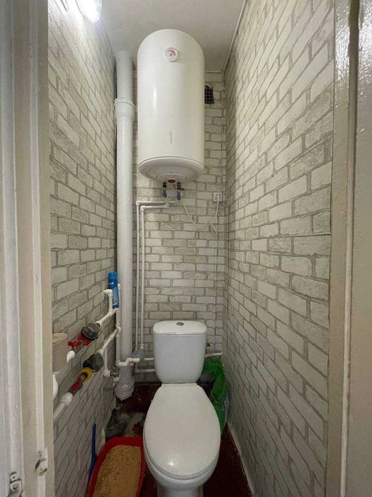 Продаж 2-кімнатної квартиру. Шухевича,2