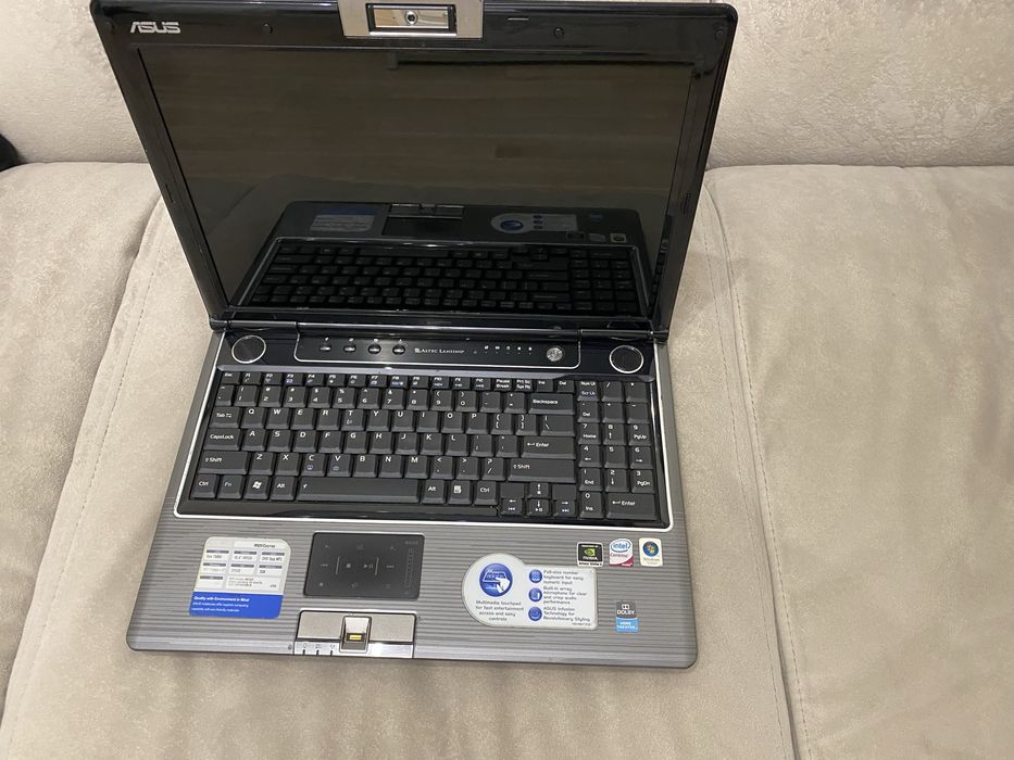 Продам надійний ноутбук Asus x57v