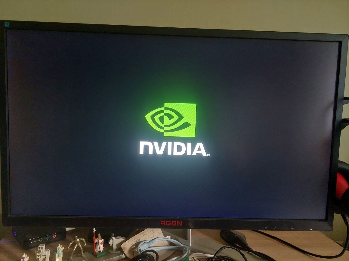 Monitor Aoc AG241QG 1ms, 165Hz, G-Sync, 2K