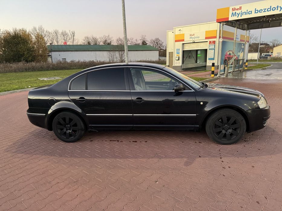 Skoda Superb 2.5 TDI V6 163km 2004 rok
