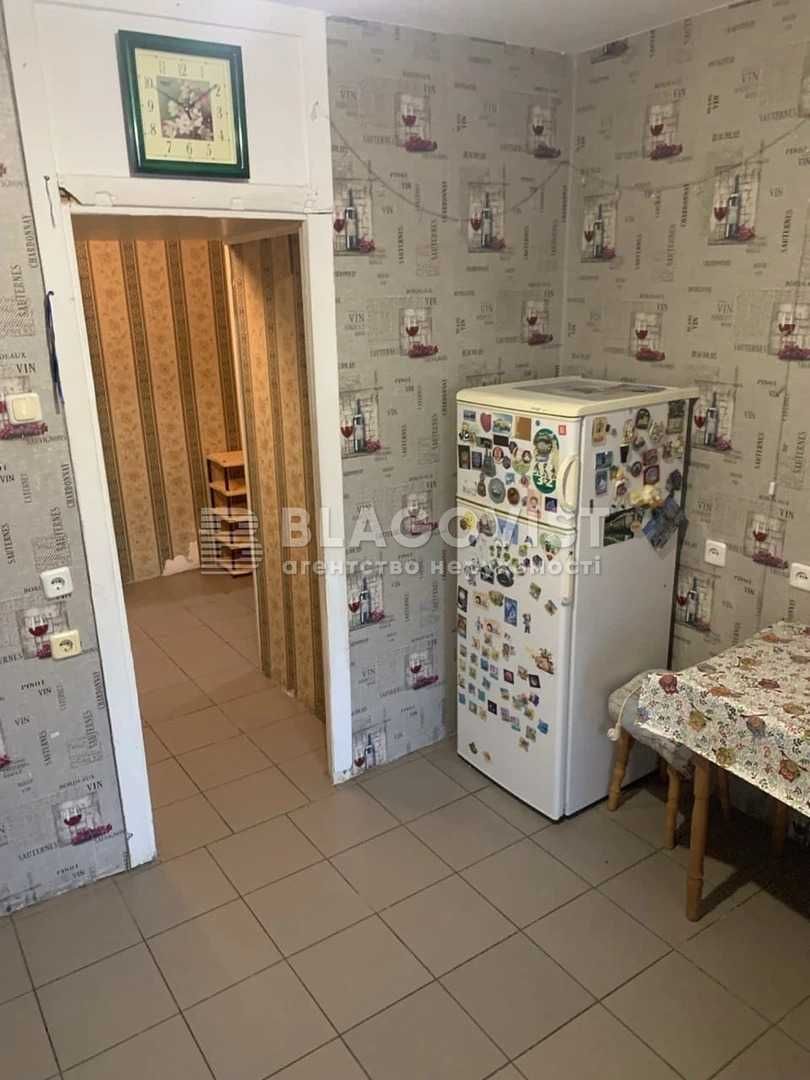 2-к метро Позняки-10 хв Драгоманова 3в/Григоренка Озеро Сонячне