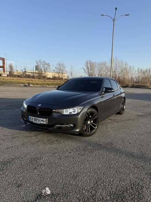 BMW F30 328i 2012