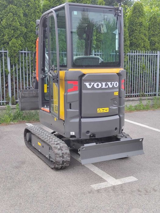 Minikoparka VOLVO EC18E ! 3 Łyżki + Szybkozłącze mechaniczne i inne !
