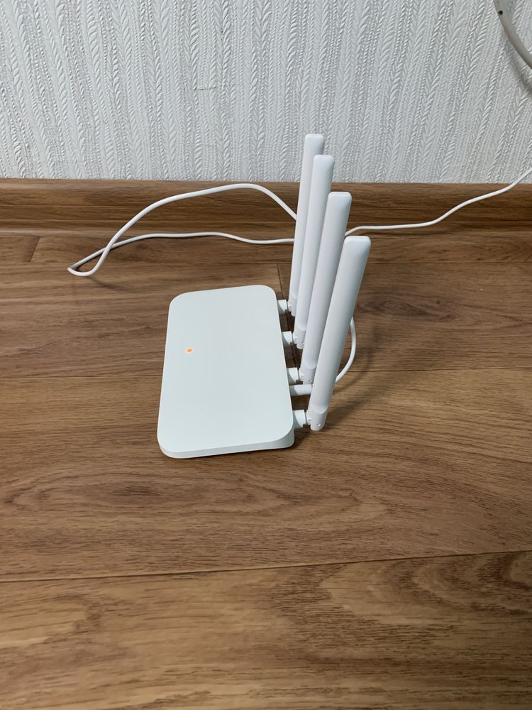 Маршрутизатор Xiaomi Mi WiFi Router 4C