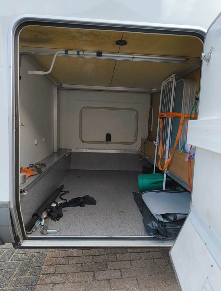 Hymer 644 de 2002, 2800JTD 128cv, c. automática, 115.000km, 6 assentos