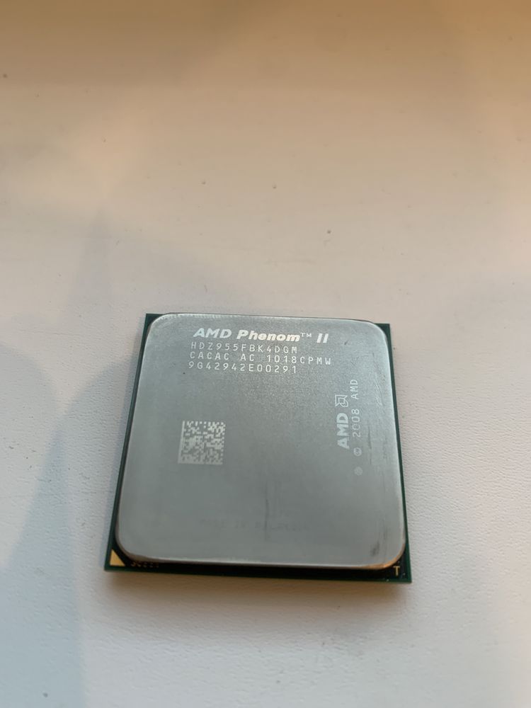Procesor amd phenom x2 955 black edition z seryjnym chlodzeniem
