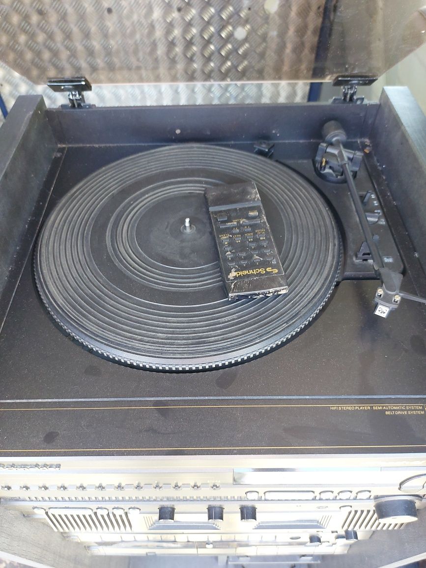 Wieża Schneider audio