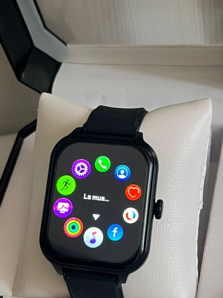 Smartwatch L16 – Duży wyświetlacz 2.01", funkcja połączeń