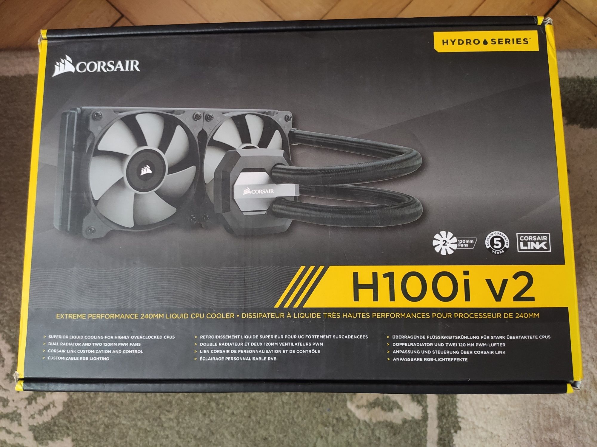 Chłodnica aio Corsair 240 z mocowaniem Intel i AMD
