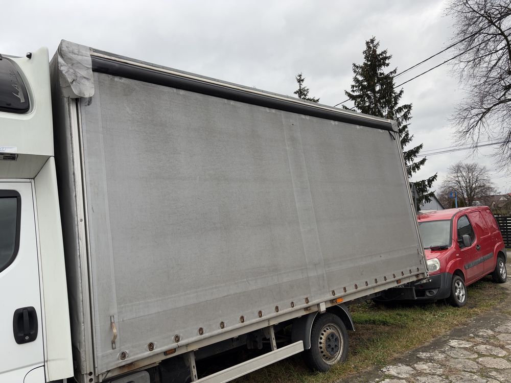 Mercedes Sprinter 906  iveco VW rama  skrzynia plandeka burto firanka