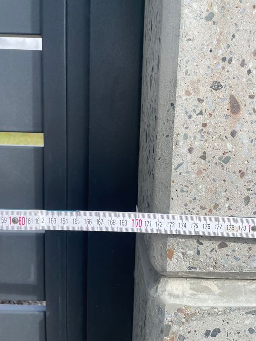 Elektryczna brama wjazdowa aluminiowa 7,9m