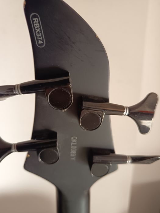 Baixo Yamaha RBX374 + Freedom Case