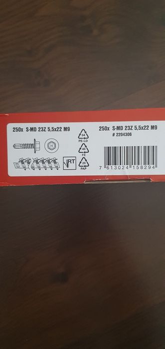 Hilti 5,5x22  Samowiercące wkręty do połączeń blach poszycia dachu na