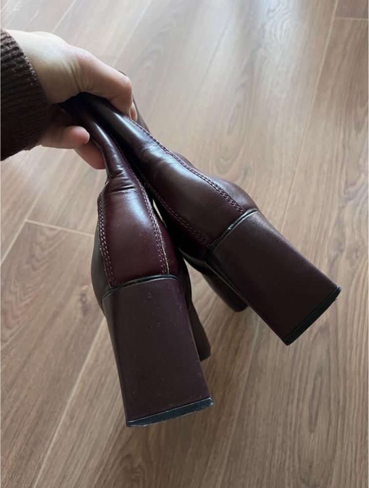Ботильйони Zara, натуральна шкіра