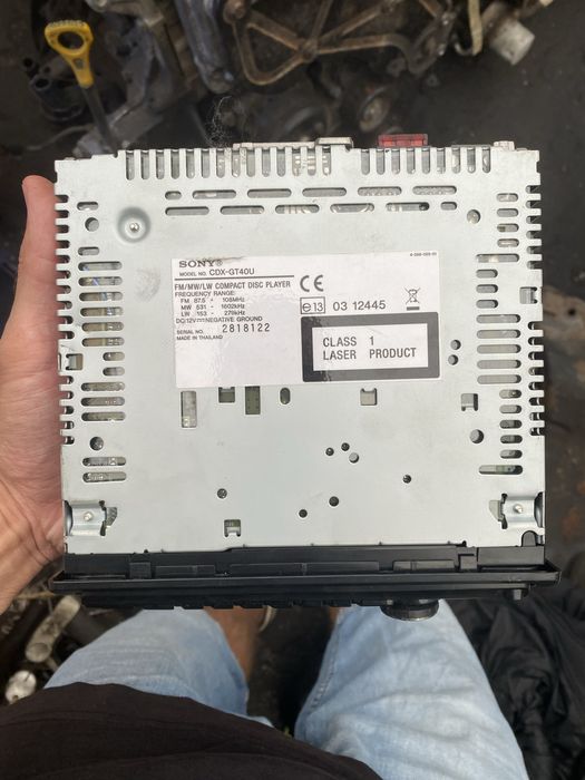 Продам магнитолу Sony