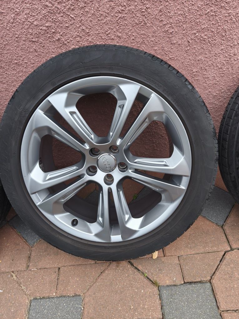 Koła Audi Q5 20 opony Pirelli-oryginalne