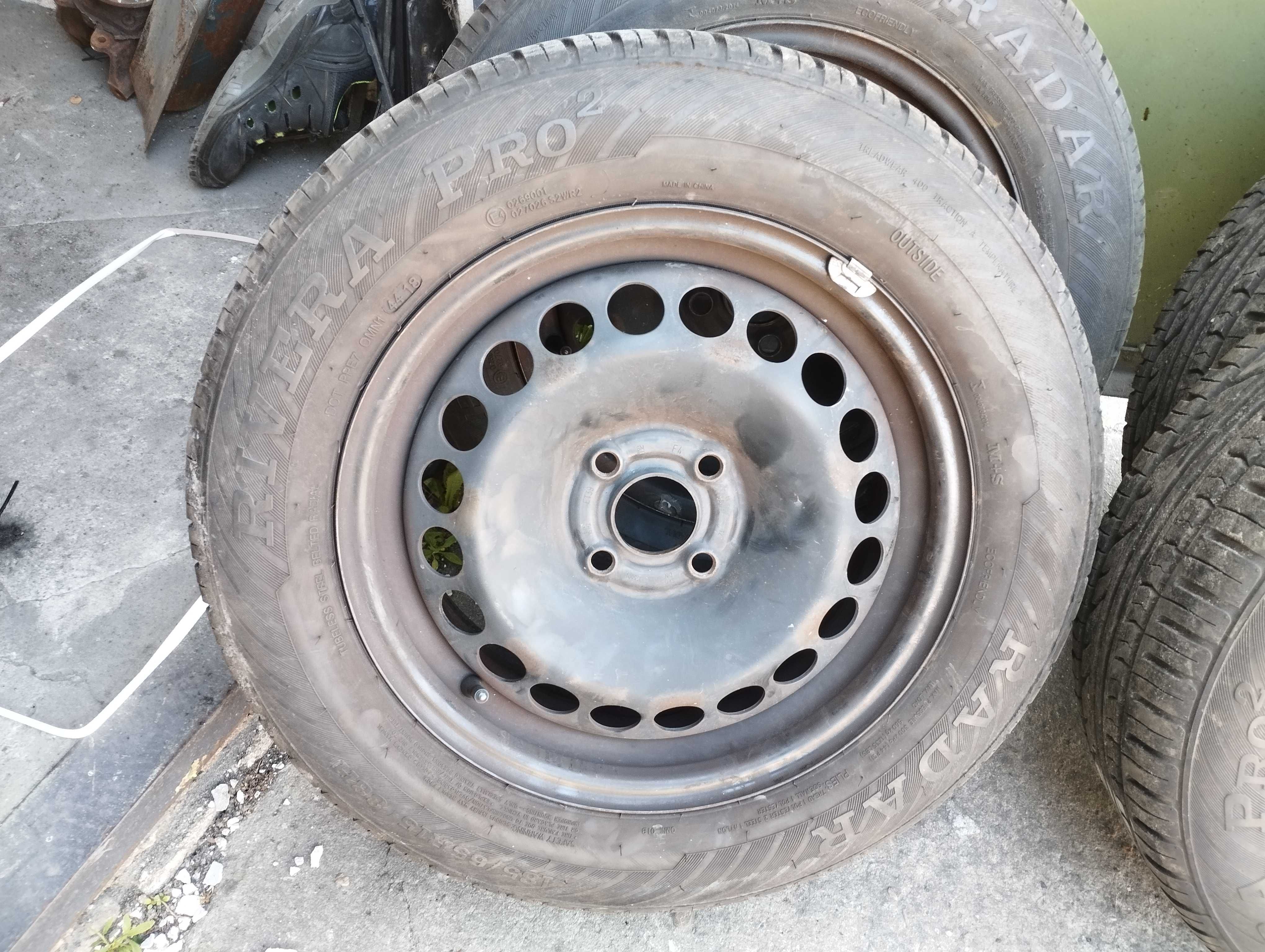 Koła letnie Opel Corsa D 15 cali 185x65x15 Jak Nowe z Niemiec