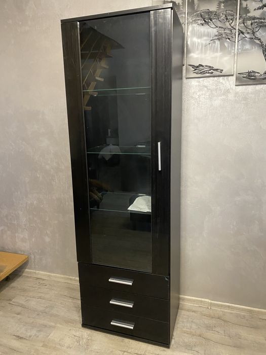 Regał szafka słupek oszklony