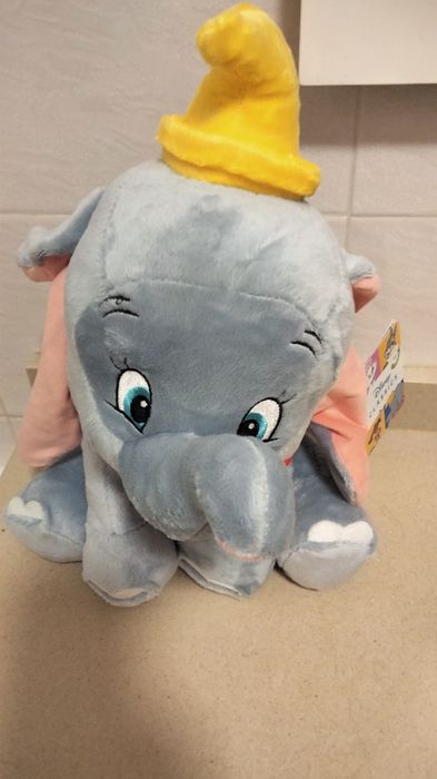 Peluche novo do Dumbo