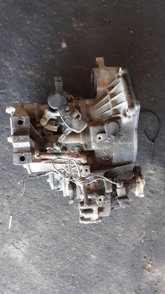 Skrzynia biegów manualna DZL 2.3 agz vw golf 4 bora octavia itp