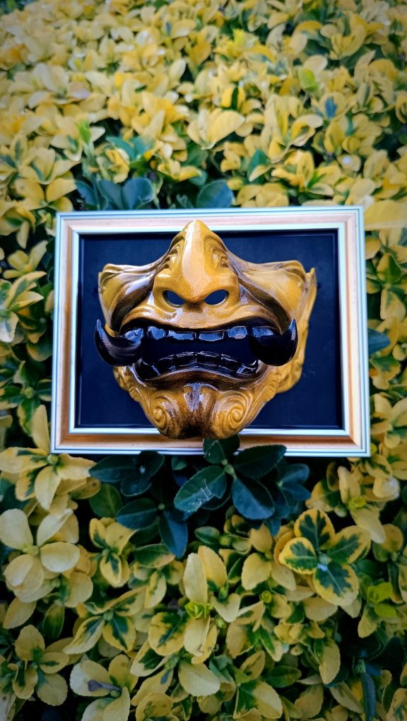 Máscara de samurai (Hannya) decorativa