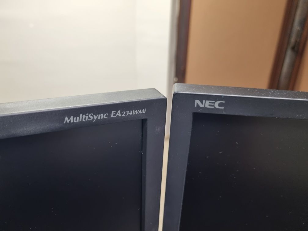 Monitor Nec Multisync AE234WMi