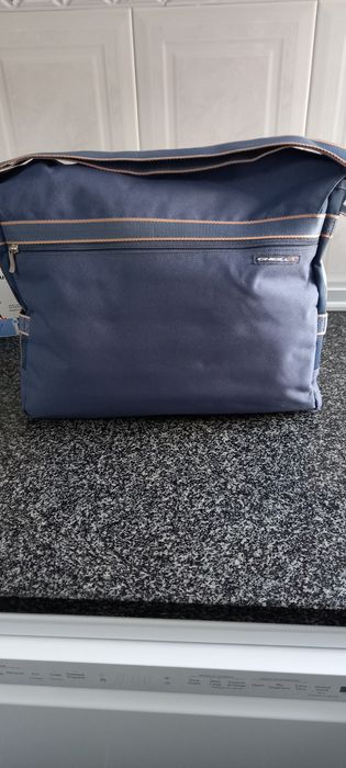 Saco com alça e divisórias