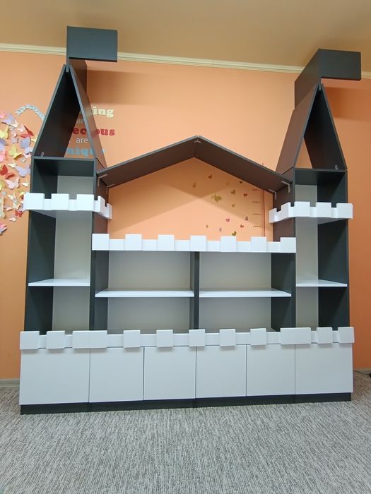 Мебель в детскую комнату.