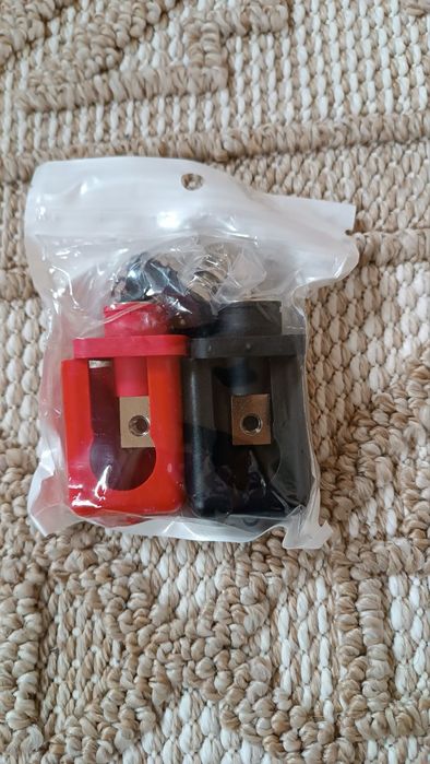 Клеми прохідні мідь 200А