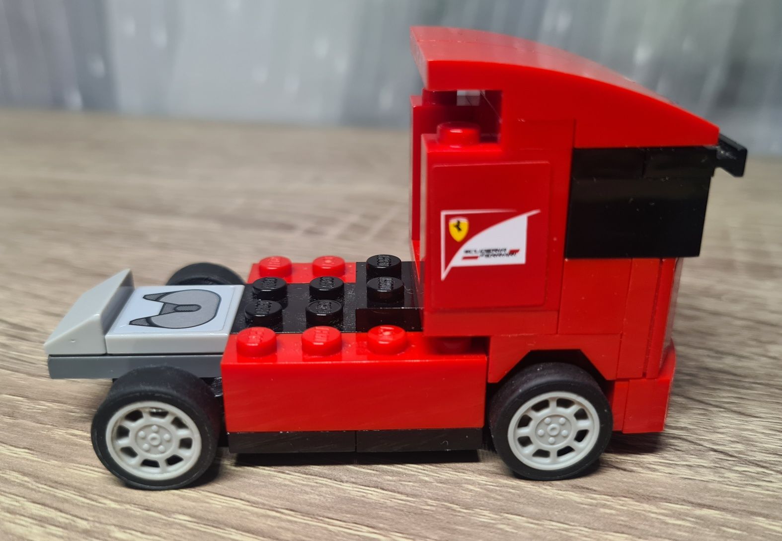 Конструктор Lego 30191 Ferrari Scuderia Ferrari Truck