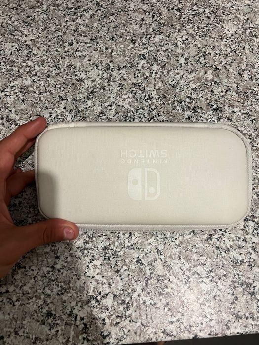 Nintendo Switch Lite Azul Turquesa + Capa + 2 Jogos