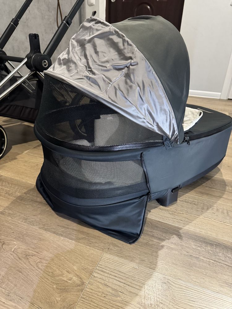 Дитячий візочок Cybex Priam (3 в 1)