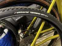 Opony Vittoria Terreno Dry x 2 nowe 700x38
