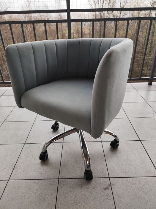 Fotel welurowy krzesło z regulacją wysokosci