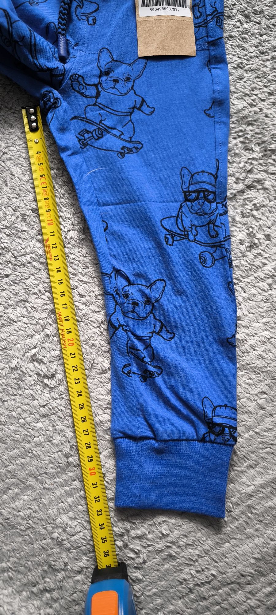Nowe spodnie dresowe coccodrillo r. 92 slim