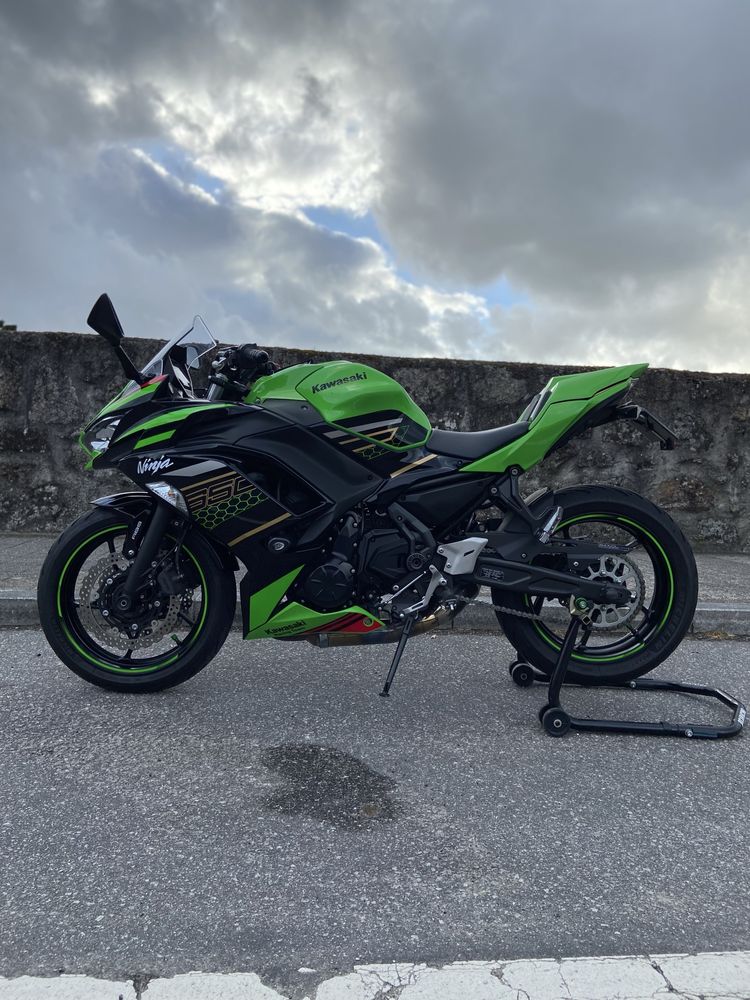 Kawasaki ninja 650 edição KRT